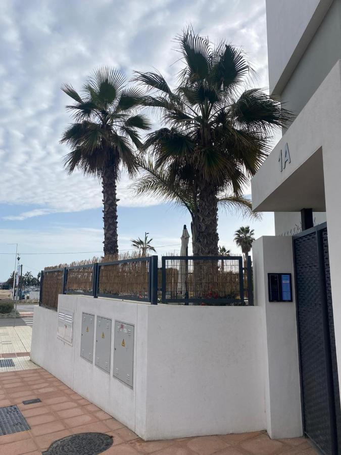 Apartamento Sealine Torrox Costa By The Beach Málaga Extérieur photo